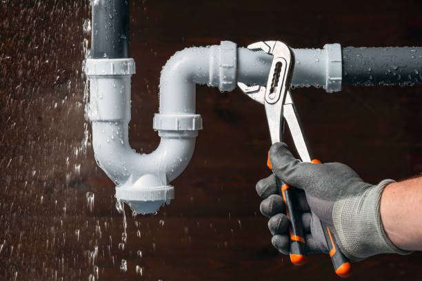 Professional Gas Line Repair technician working in New Lisbon, NJ